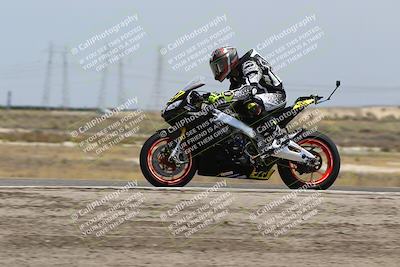 media/May-26-2025-Lets Ride (Mon) [[3bf1de1d65]]/B Group/1220pm (Wheelie Bump)/